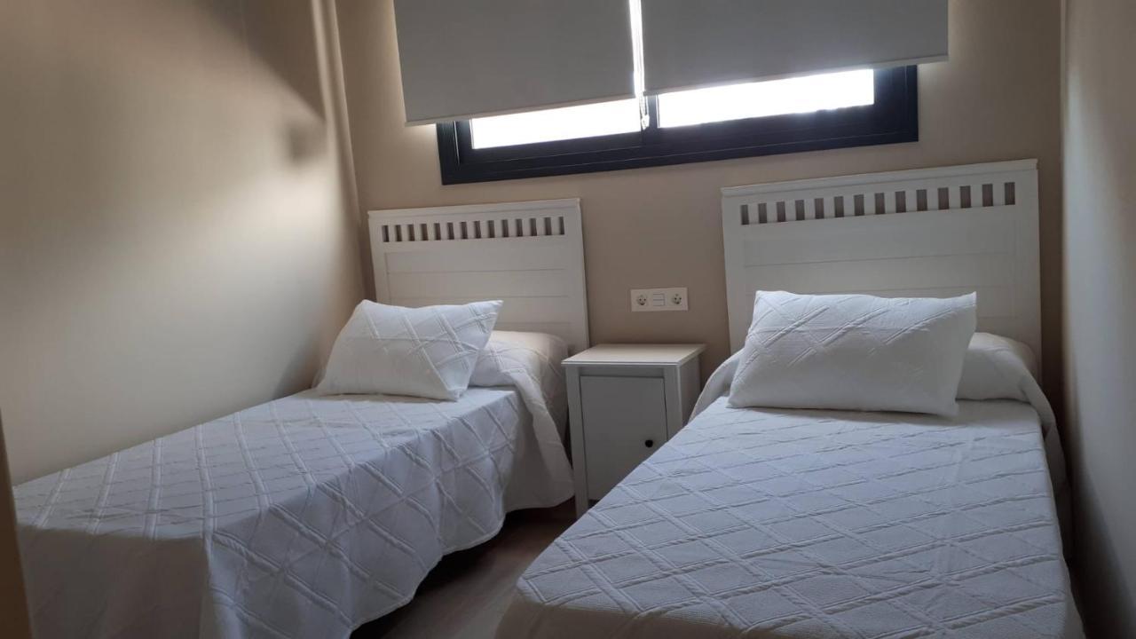 Casa La Palmera - Solo Familias Y Parejas Conil De La Frontera Luaran gambar